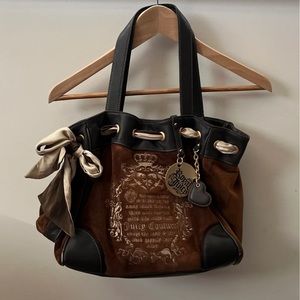 Juicy Couture daydreamer